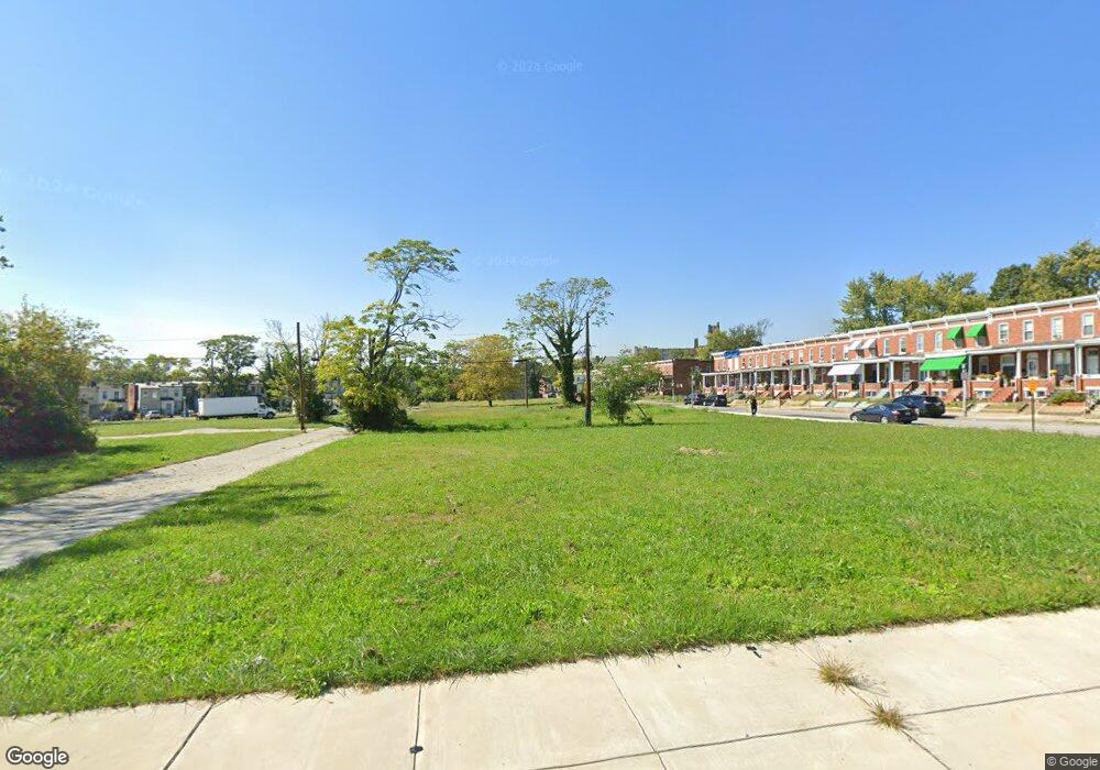 2762 Fenwick Ave, Baltimore, MD 21218 - photo 1