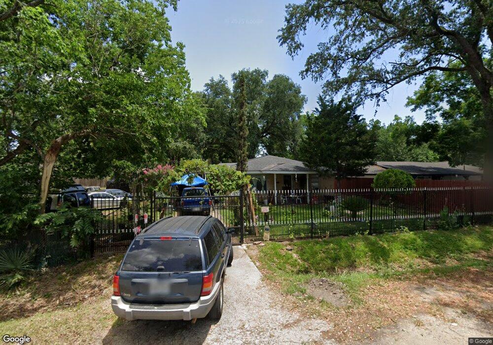 2412 Carmel St, Houston, TX 77091 - photo 1