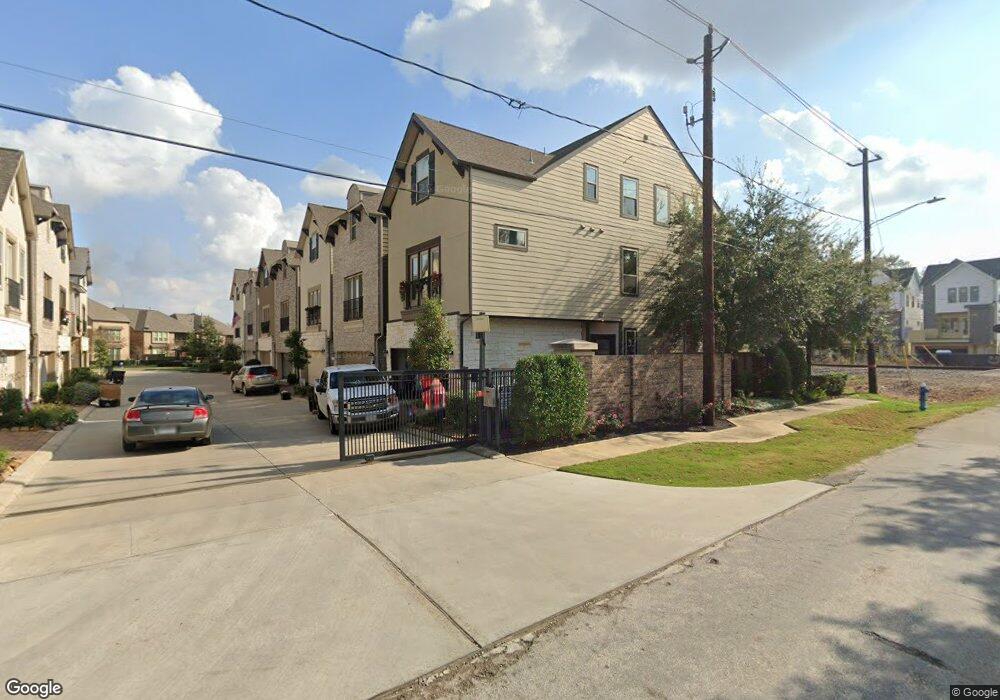 1129 Shepherd Oaks Dr, Houston, TX 77018 - photo 1