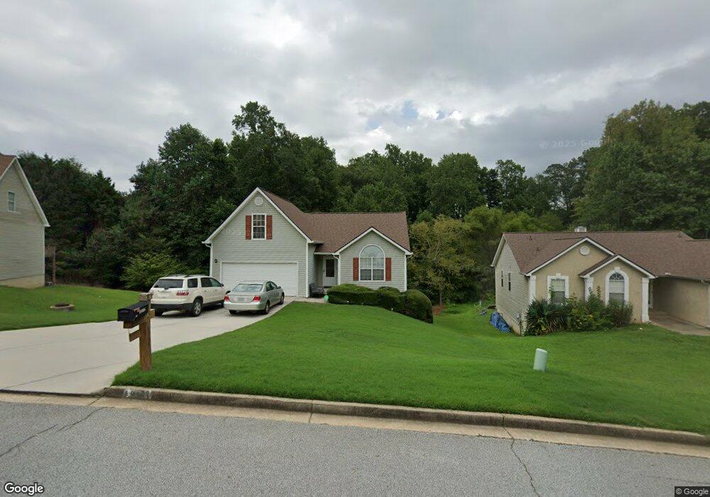 10172 Commons Crossing unit 1, Jonesboro, GA 30238 - photo 1