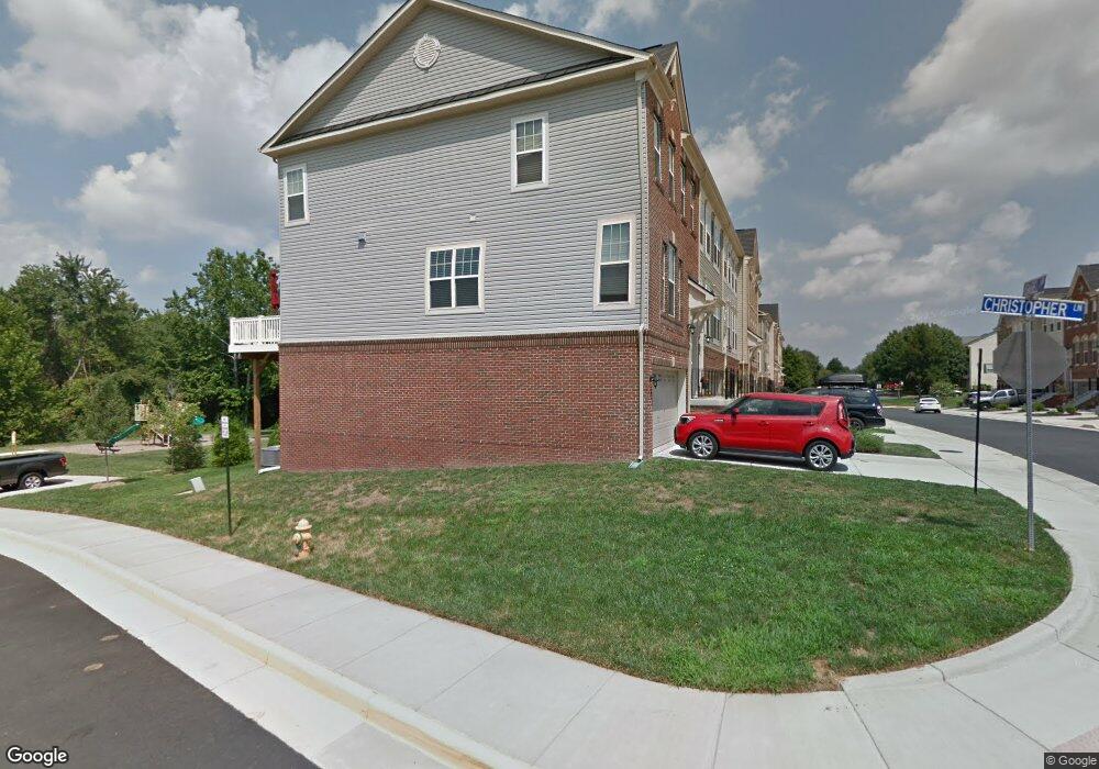 9047 Isabel Ln, Manassas Park, VA 20111 - photo 1