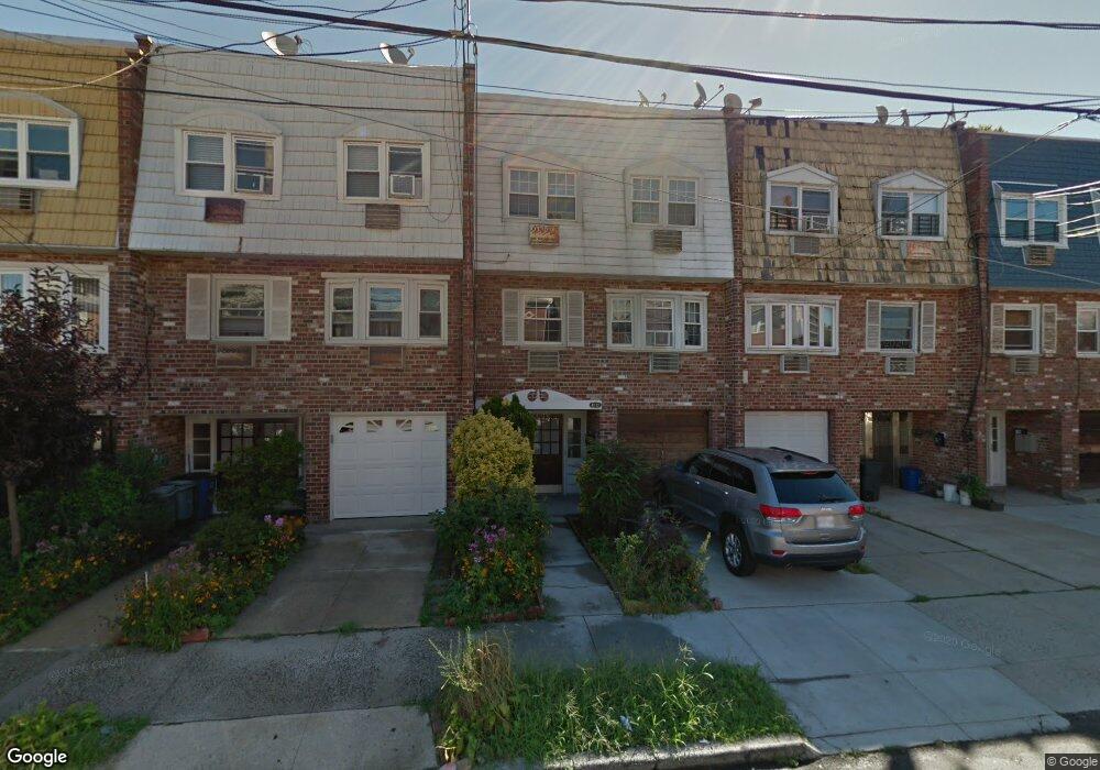 4327 223rd St unit 2 floo, Bayside, NY 11361 - photo 1