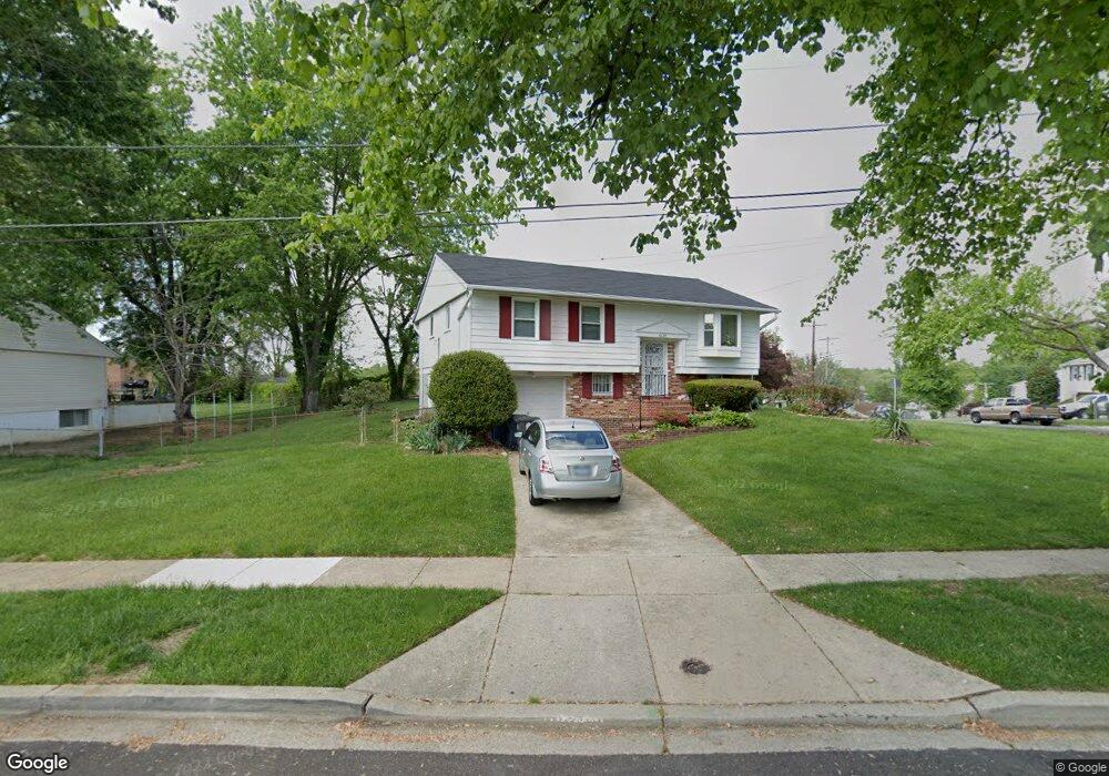 6624 Sisalbed Dr, Capitol Heights, MD 20743 - photo 1