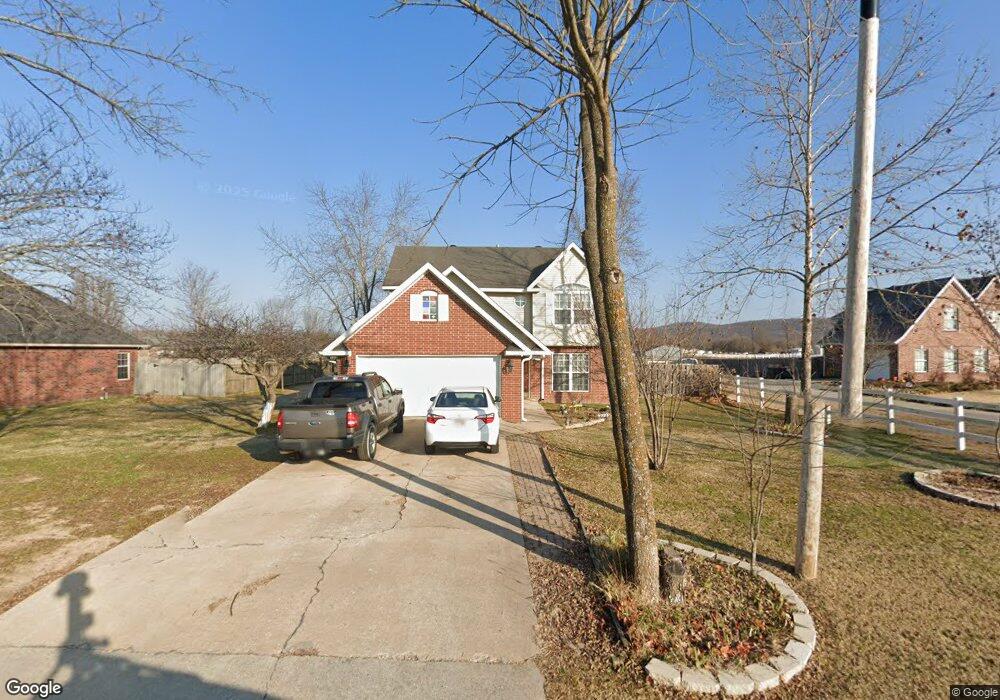 1972 Harris Dr, Fayetteville, AR 72701 - photo 1