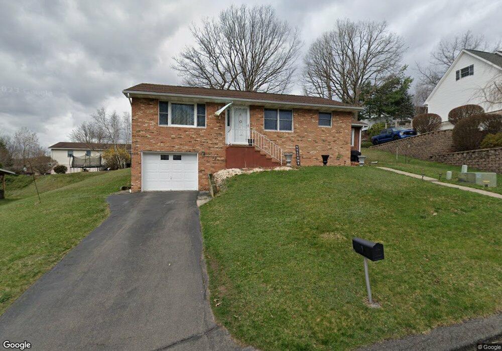 18 James Way, Archbald, PA 18403 - photo 1