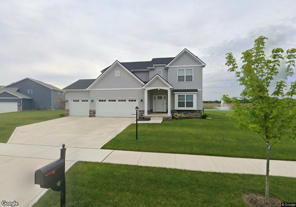 11290 Elkhart Cir, Crown Point, IN 46307 - photo 1