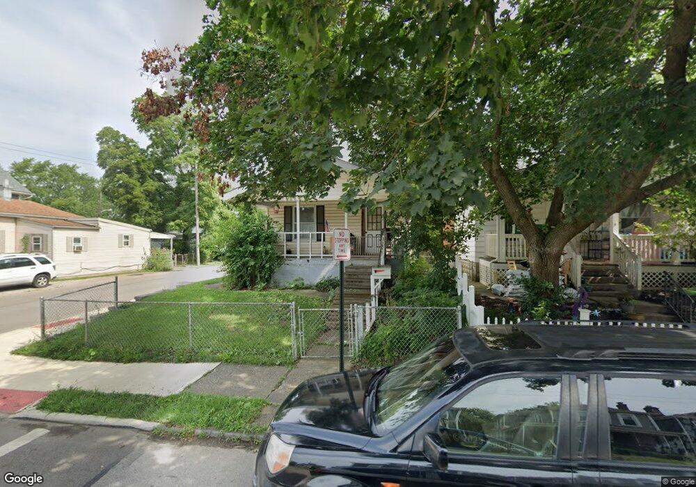 598 Siebert St, Columbus, OH 43206 - photo 1