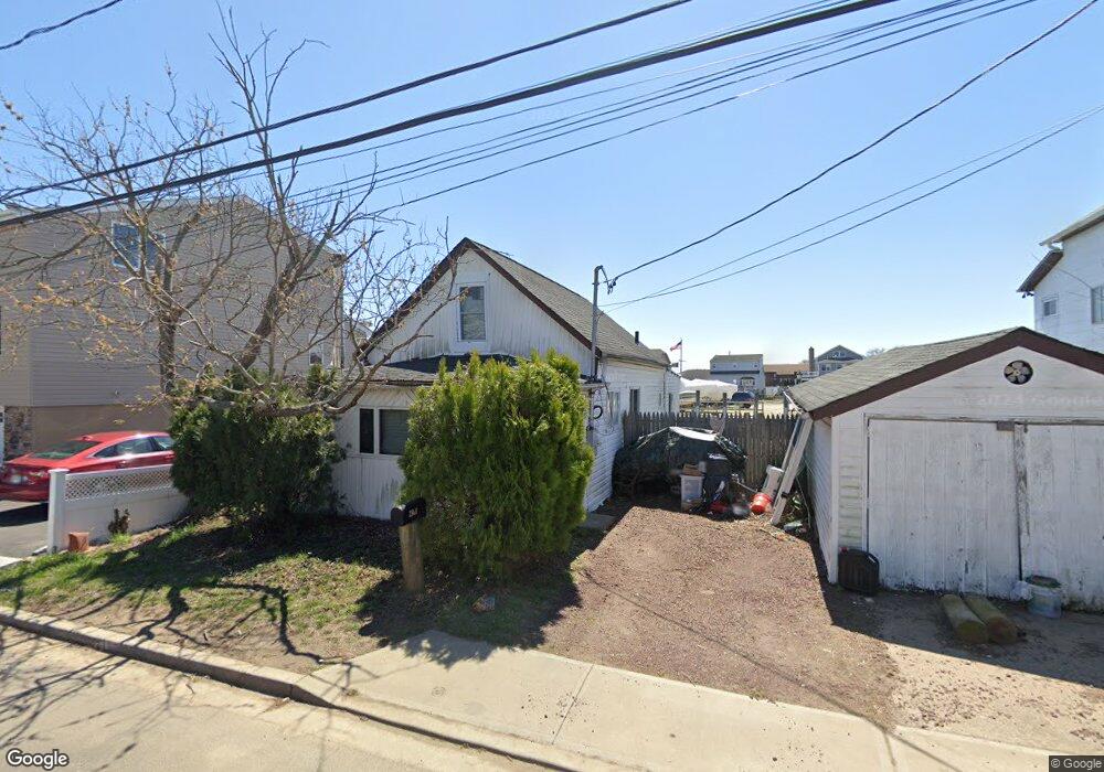 2868 Alder Rd, Bellmore, NY 11710 - photo 1