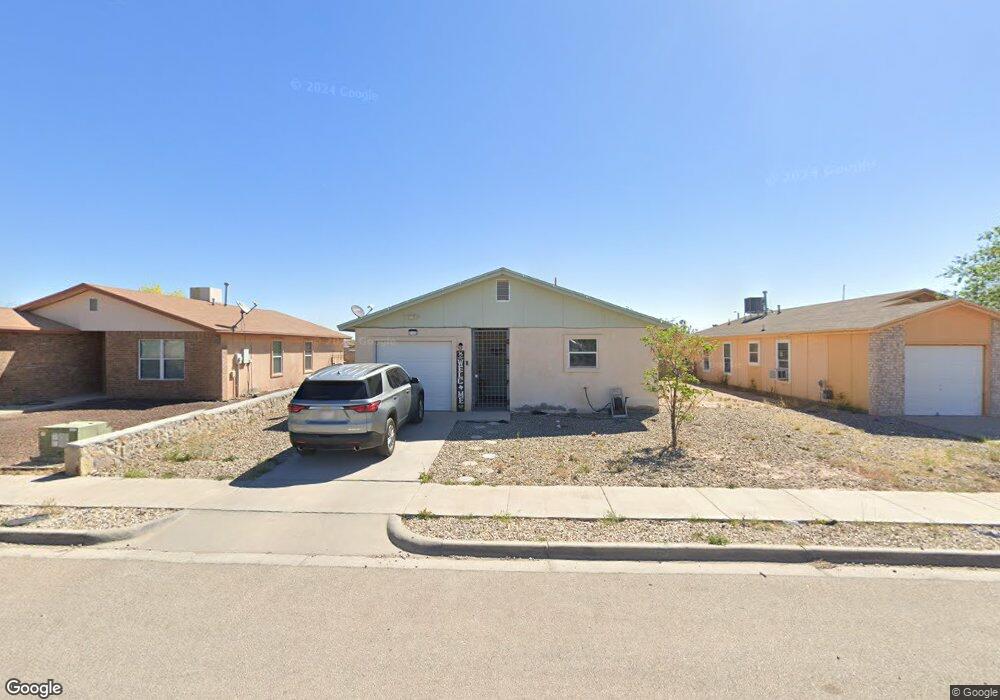 740 Cora Ruecker, El Paso, TX 79928 - photo 1
