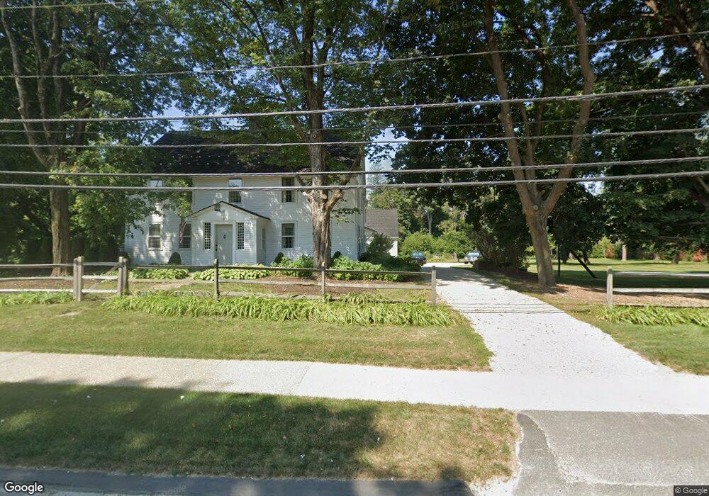 10 Elm St, Canaan, CT 06018 - photo 1