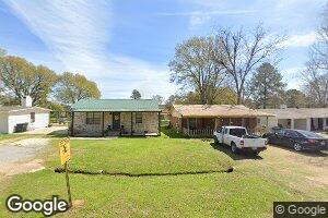 622 Jefferson St, Newhebron, MS 39140