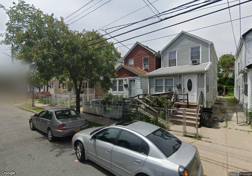 15063 116th Rd, Jamaica, NY 11434 - photo 1