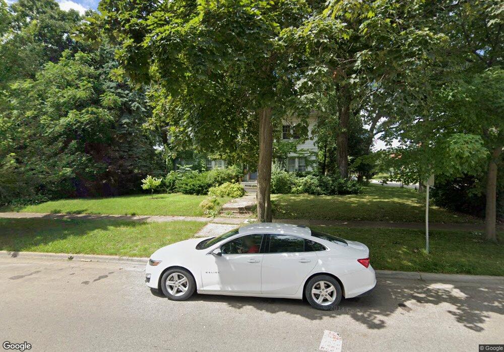 942 N County St, Waukegan, IL 60085 - photo 1