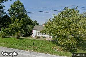 307 E Cross St, Dongola, IL 62926