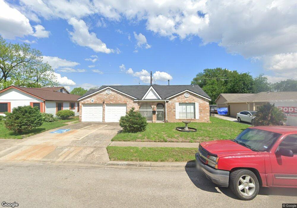 4322 Herridge St, Houston, TX 77022 - photo 1