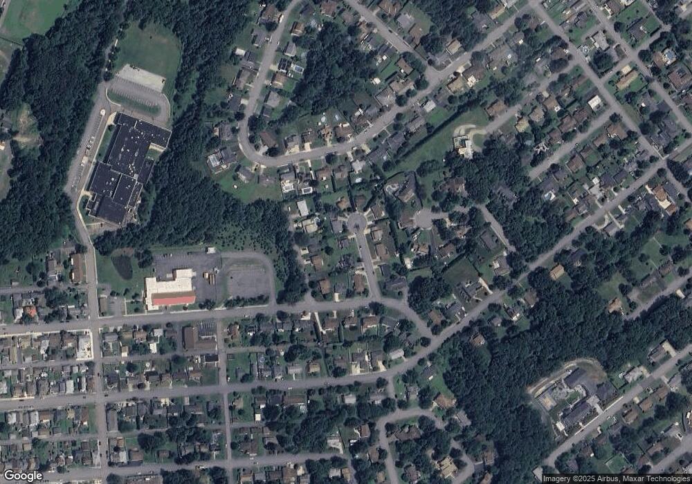 331 Candlewood Cir, Hazleton, PA 18201 - photo 1