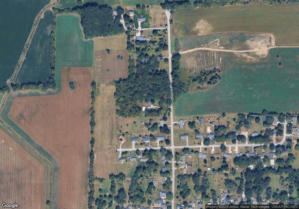 4198 Calvin Dr, Adrian, MI 49221 - photo 1