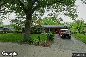 1612 Monaco Dr, Saint Louis, MO 63122