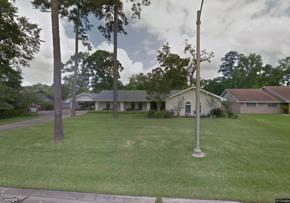 1518 S Chateau Cir, Lake Charles, LA 70605 - photo 1