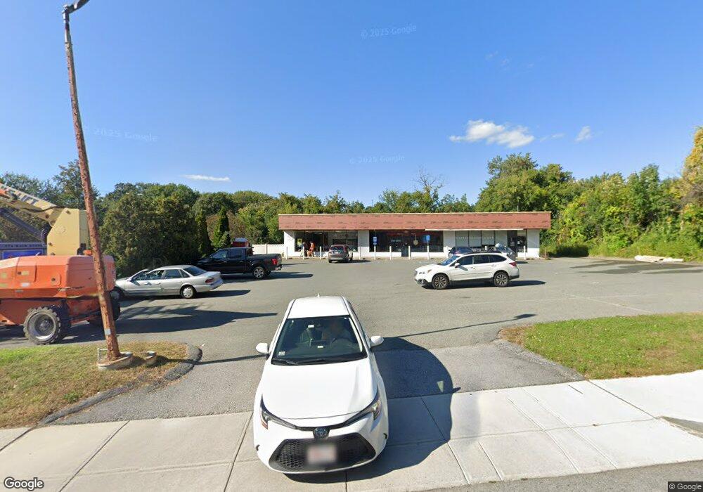 122 Main St, Medway, MA 02053 - photo 1