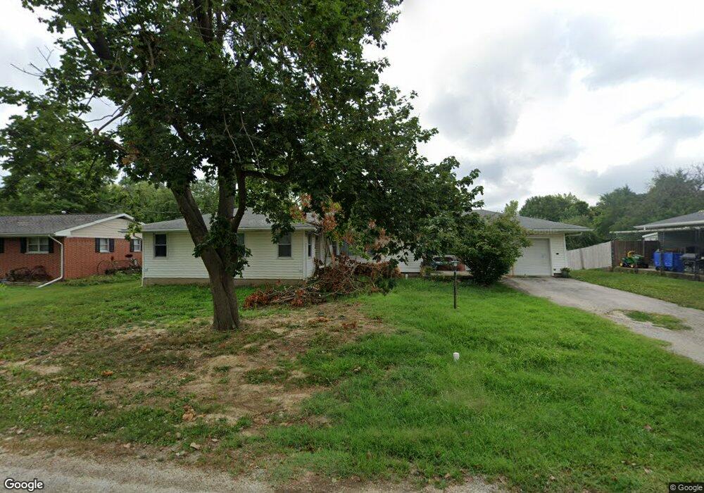 642 S Stowe St, Virginia, IL 62691 - photo 1