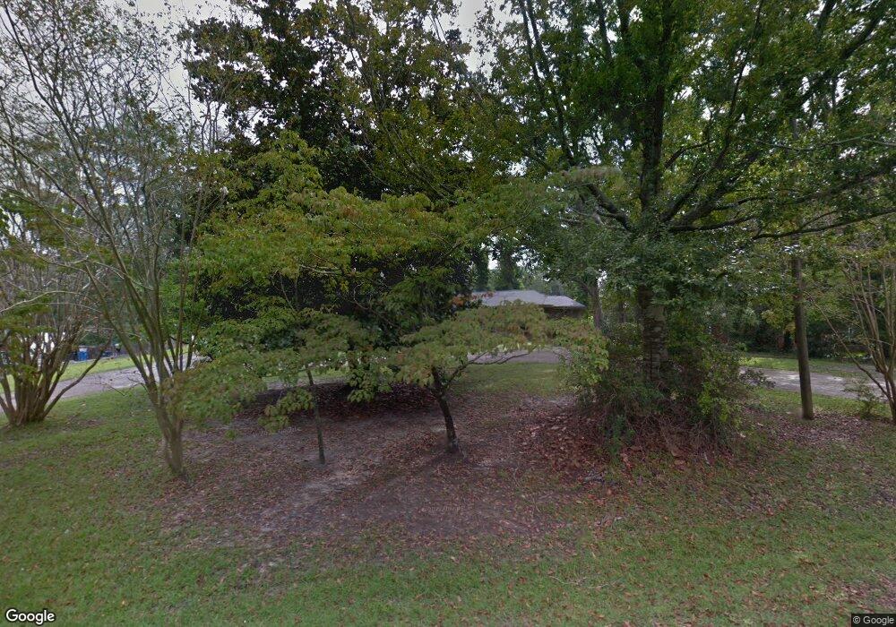 415 Country Club Dr, Jacksonville, NC 28546 - photo 1