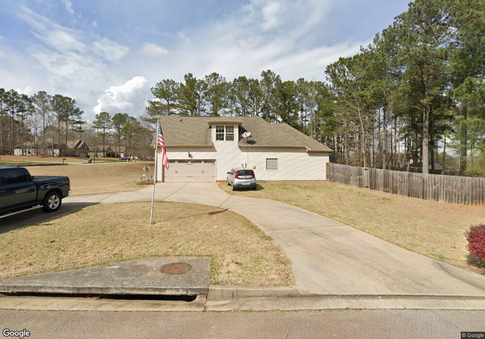 910 Besse Way unit 628, Locust Grove, GA 30248 - photo 1