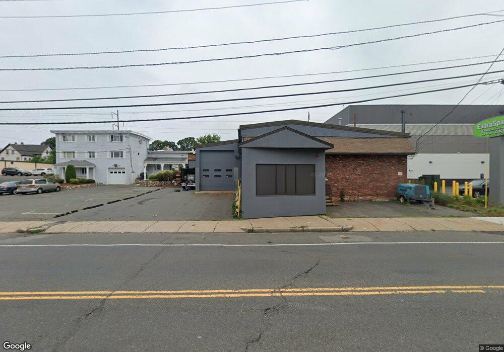 946 Eastern Ave, Malden, MA 02148 - photo 1