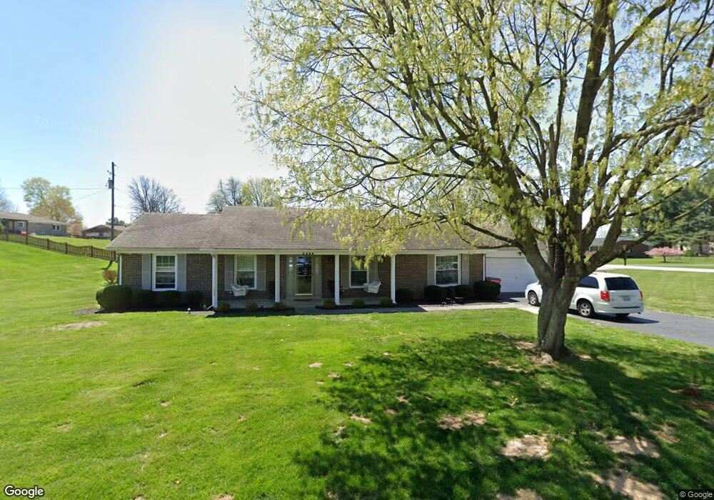 2209 Autumnview Ln, Frankfort, KY 40601 - photo 1