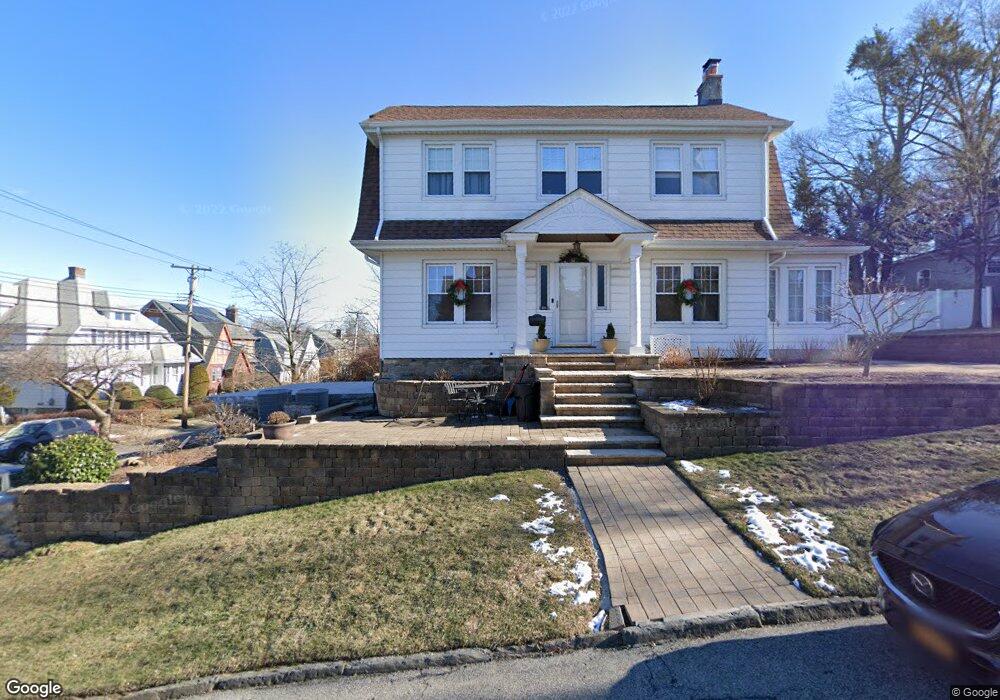 92 Northview Terrace, Yonkers, NY 10703 - photo 1