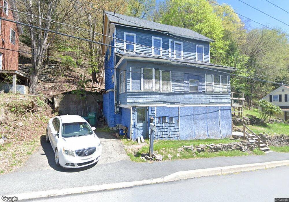 147 Cliff St, Honesdale, PA 18431 - photo 1