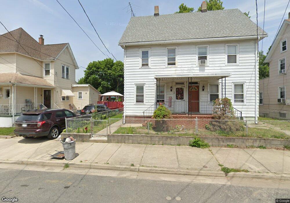 39 W Harmony St, Penns Grove, NJ 08069 - photo 1