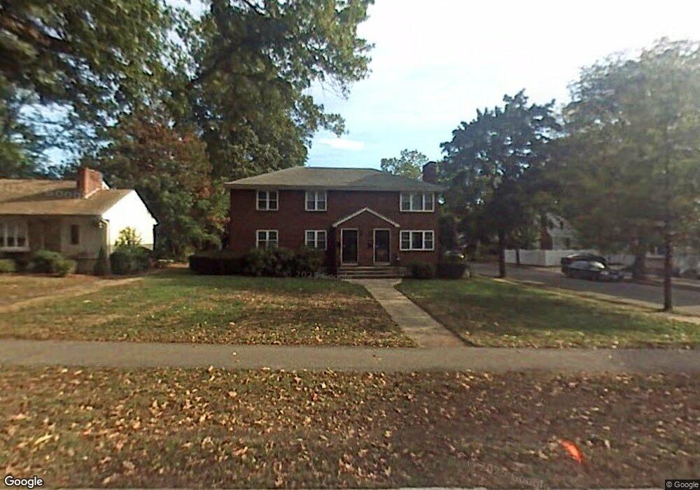 740 Vfw Pkwy unit 2, West Roxbury, MA 02132 - photo 1