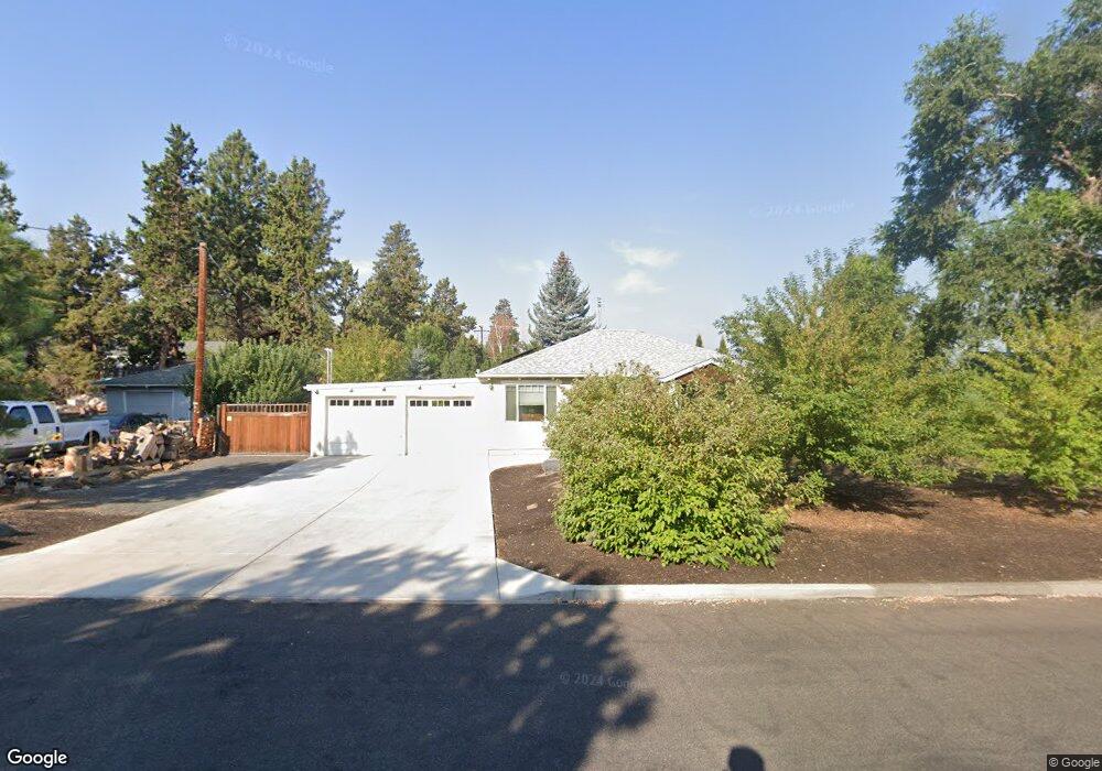 859 NE 9th St, Bend, OR 97701 - photo 1