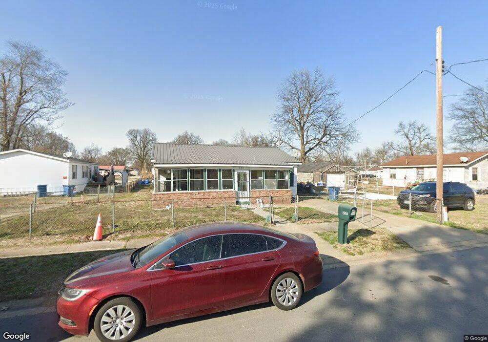 207 Tennessee Ave, New Madrid, MO 63869 - photo 1
