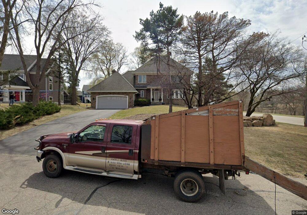 15905 Elodie Ln, Minnetonka, MN 55345 - photo 1