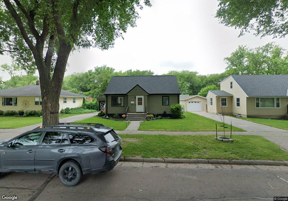 2110 7th St N, Fargo, ND 58102 - photo 1