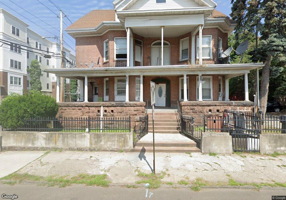 590 Fairfield Ave unit C5, Bridgeport, CT 06604 - photo 1