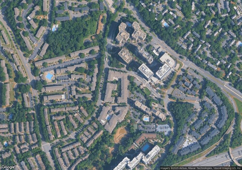 4551 Strutfield Ln unit 4228, Alexandria, VA 22311 - photo 1