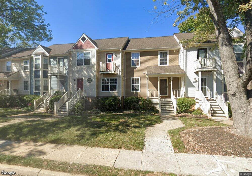 302 Locust St SE unit 2A, Vienna, VA 22180 - photo 1