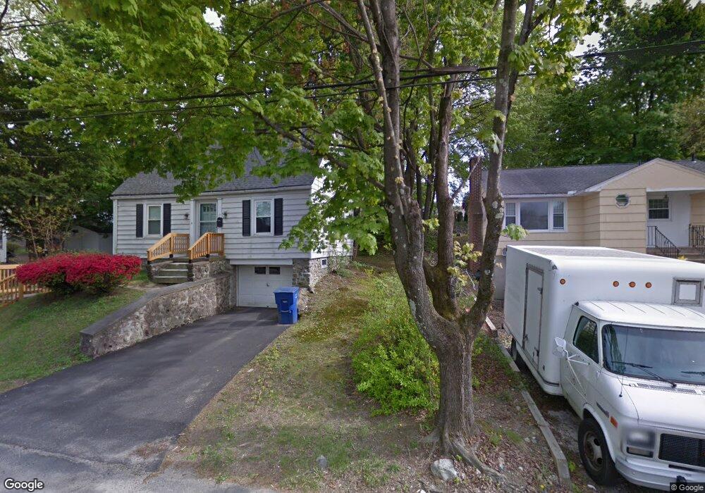 17 Bonair Ave, Waterbury, CT 06710 - photo 1