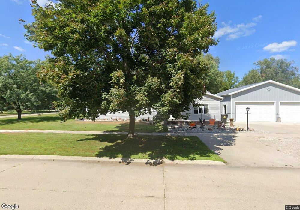 414 Cameo St, Onawa, IA 51040 - photo 1