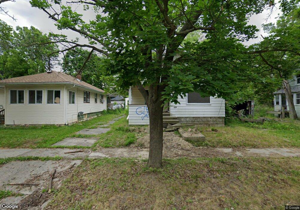 1608 Wisconsin Ave, Flint, MI 48506 - photo 1