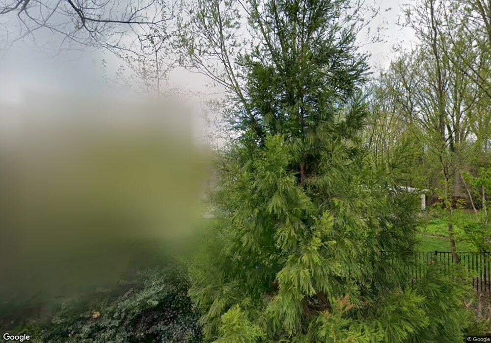 1510 Forest Ln, McLean, VA 22101 - photo 1