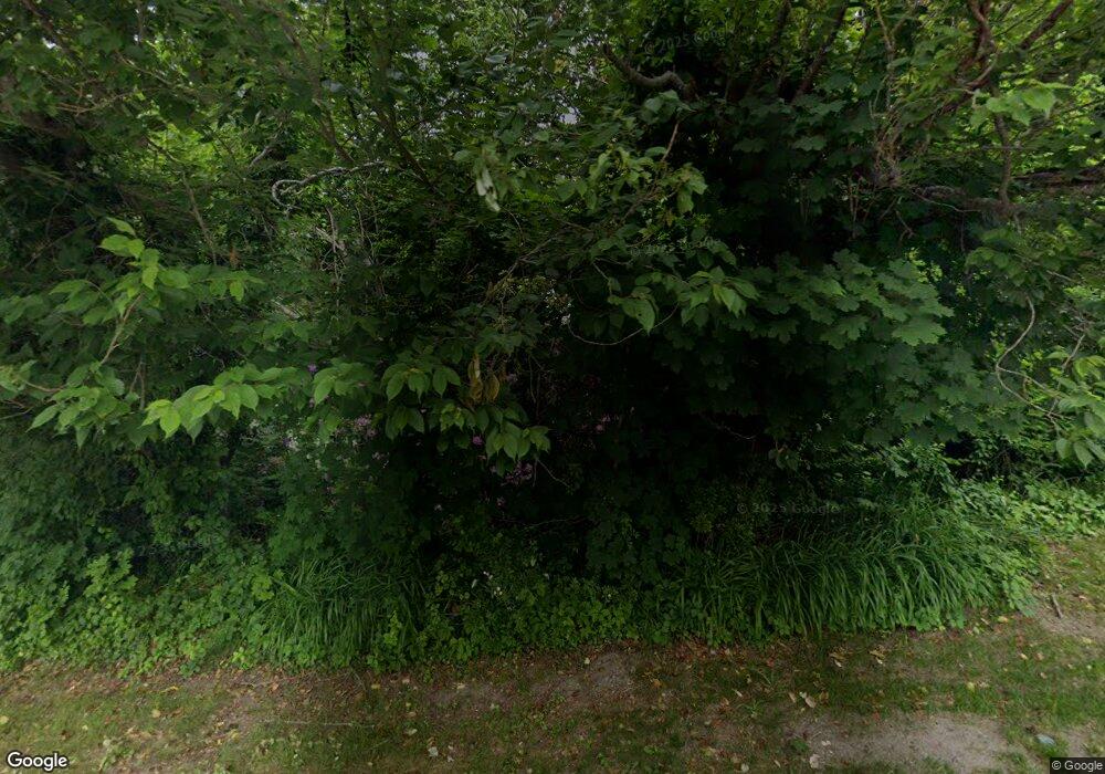 31 Williston Rd, Sagamore Beach, MA 02562 - photo 1