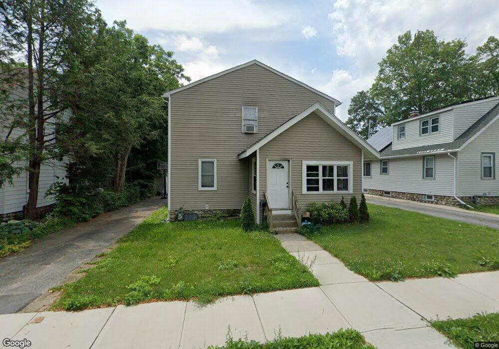 28 Carlisle St, Worcester, MA 01602 - photo 1