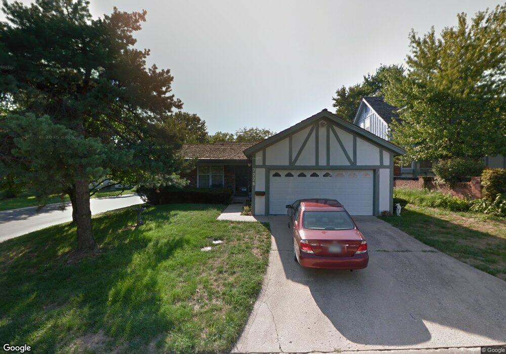 7226 Mastin St, Shawnee, KS 66203 - photo 1