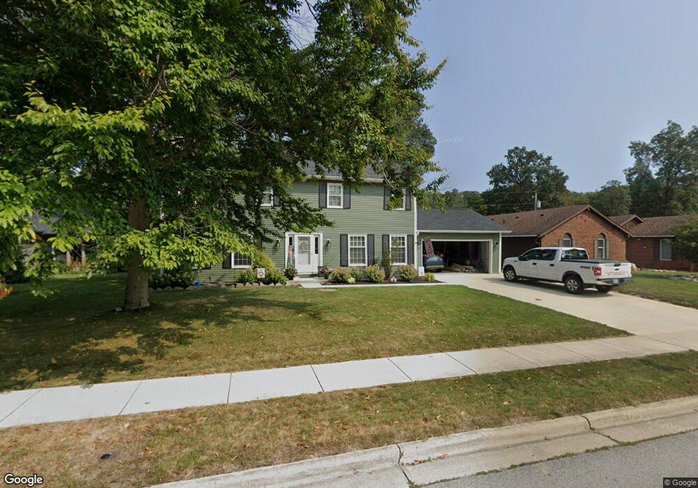 2824 Shadowood Dr, Lima, OH 45805 - photo 1