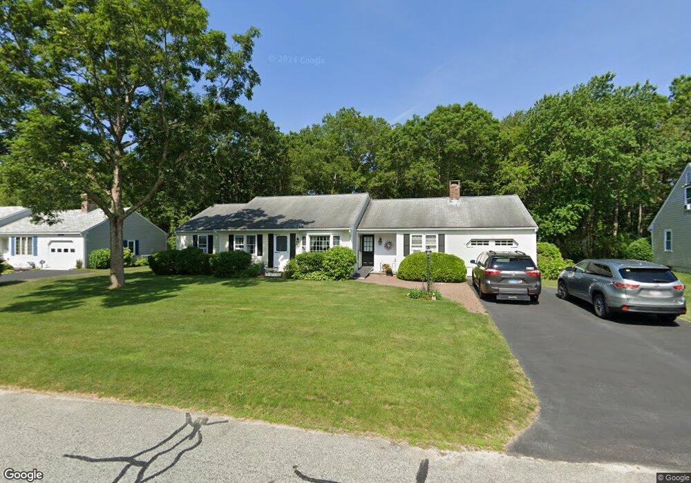 353 Prince Hinckley Rd, Centerville, MA 02632 - photo 1