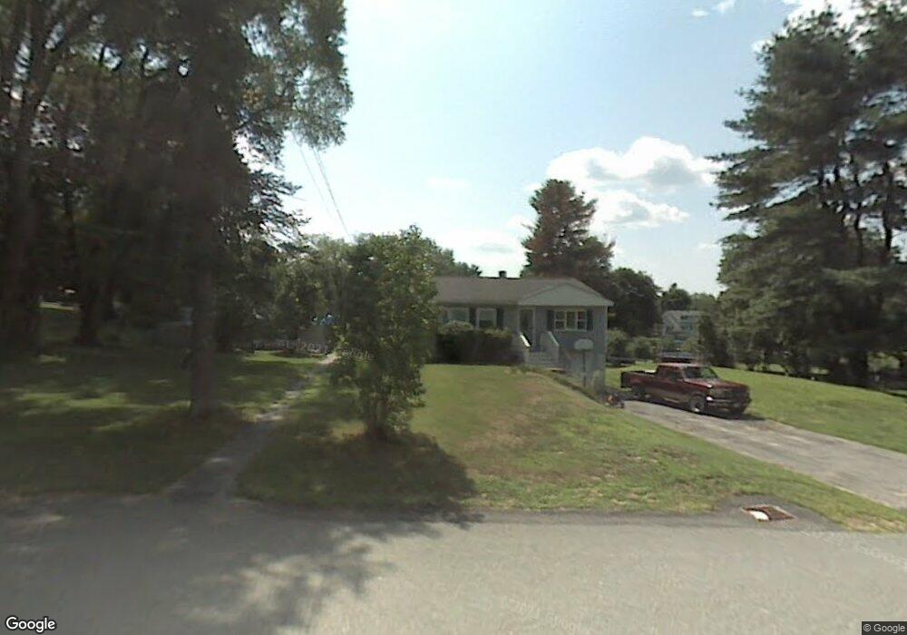 10 Loretta Ave, Pelham, NH 03076 - photo 1